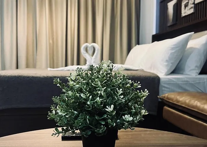The Baylight Escape At Shore 2 Apartment Manila
